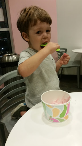 Frozen Yogurt Shop «Yogurtland Costa Mesa- Baker Street», reviews and photos, 1450 Baker St, Costa Mesa, CA 92626, USA