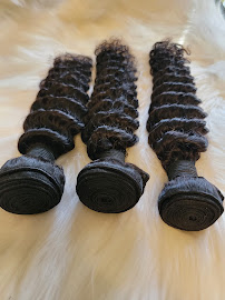 TrulyDivine 2 Hair Salon - Photo 6 - Car repair in Fayetteville, AR, Fayetteville