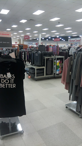 Department Store «T.J. Maxx & HomeGoods», reviews and photos, 717 Boardman Poland Rd, Youngstown, OH 44512, USA