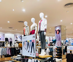 UNIQLO CentralPlaza Nakhon Ratchasima Store photo