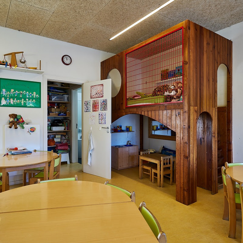 4 image