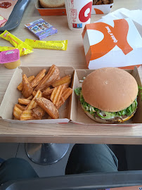 Plats et boissons du Restaurant de hamburgers Quick Meaux - n°17