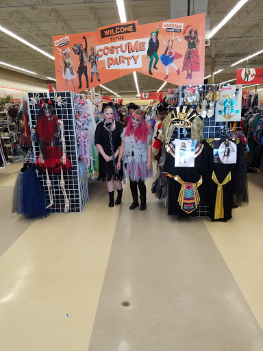 Thrift Store «Savers», reviews and photos