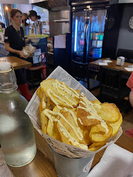 Photo n°73 de LE CAB Biarritz - Le comptoir à burger à Biarritz ()