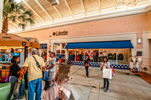 Columbia Sportswear Outlet Store - Orlando Premium Outlets, 8166 Vineland Ave #1765, Orlando, FL 32821, USA, 