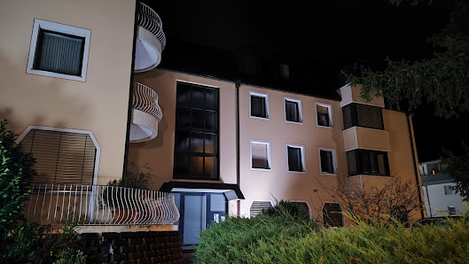 Dr. Denzel, Dr. Kerdar, Hr. Defort Kapellenstraße 12A, 97688 Bad Kissingen, Deutschland