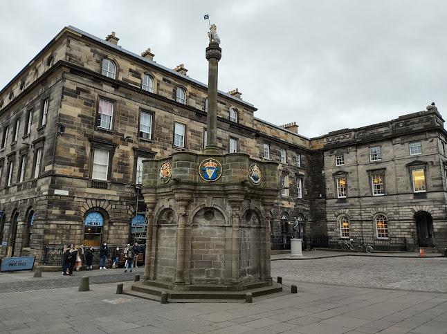 Reviews of Adam Smith Statue in Edinburgh - Museum