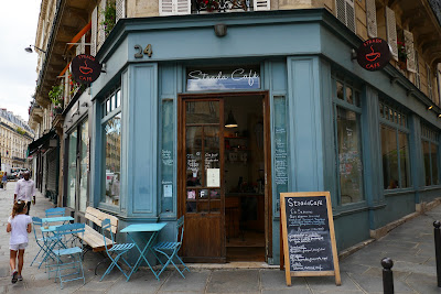 Strada Café à Paris