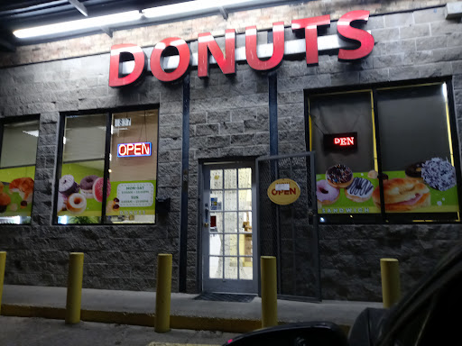 Donut Shop «SK Donuts», reviews and photos, 4837 Gaston Ave, Dallas, TX 75246, USA