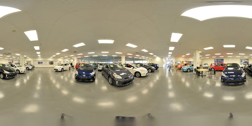 Toyota Dealer «Kings Toyota - New Cars, Indoor Showroom», reviews and photos, 4700 Fields Ertel Rd, Cincinnati, OH 45249, USA