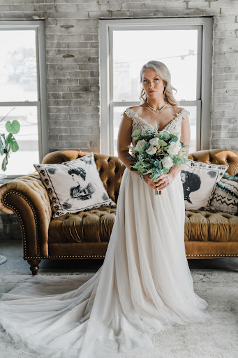 Bridal Shop «Bombshell Bridal Boutique», reviews and photos, 27887 Harper Ave, St Clair Shores, MI 48081, USA