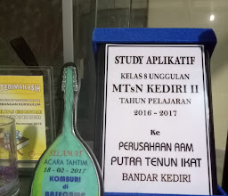 Tenun Ikat kediri aam Putra bandar kidul Kota kediri photo