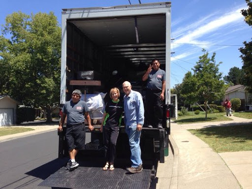 Upline Moving image