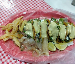 Tacos y Tortas\