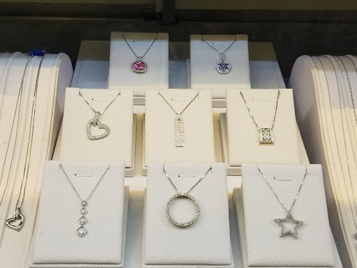 Pawn Shop «Woodbridge Gold & Pawn», reviews and photos, 13572 Jefferson Davis Hwy, Woodbridge, VA 22191, USA