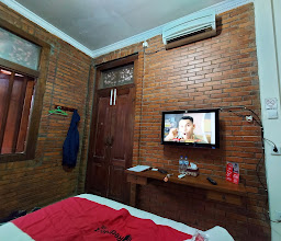 RedDoorz near AMIKOM Yogyakarta 2 photo