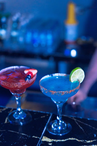 Discoteca en Pereira Las Primaveras de Yuri | Rumba, Plancha y Karaoke - Pereira