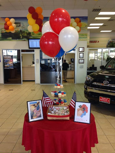 Toyota Dealer «Red McCombs Toyota», reviews and photos, 13526 Interstate 10 Frontage Rd, San Antonio, TX 78249, USA