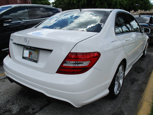 Auto Body Shop «Super Shine Body Shop», reviews and photos, 7376 W 20th Ave #155, Hialeah, FL 33016, USA