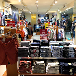 Polo Mall Bali Galeria