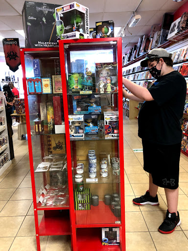 Comic Book Store «Urban Legends Comic Shop», reviews and photos, 3501 Gus Thomasson Rd, Mesquite, TX 75150, USA