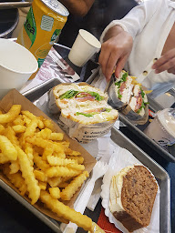 Photo n°36 de Factory & Co Aéroville à Roissy-en-France ()