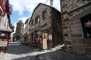 Photo n°108 de La Diligence à Salers ()