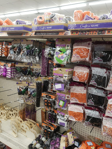 Dollar Store «Dollar Tree», reviews and photos, 4675 Redwood Dr, Rohnert Park, CA 94928, USA