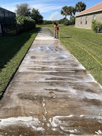 First Class Power Washing Solutions - Photo 5 - Car repair in Davenport, IA, Davenport