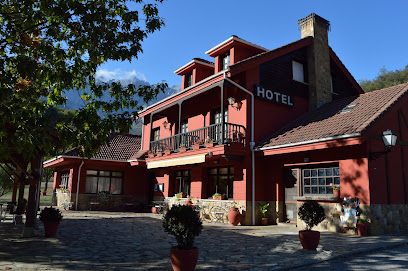 Hotel Restaurante El Jisu - Carretera Potes-Fuente Dé, km 8, 39587 Camaleño, Cantabria, Spain