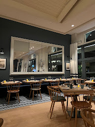 Photo n°33 de Restaurant Les Hamptons à Rueil-Malmaison ()