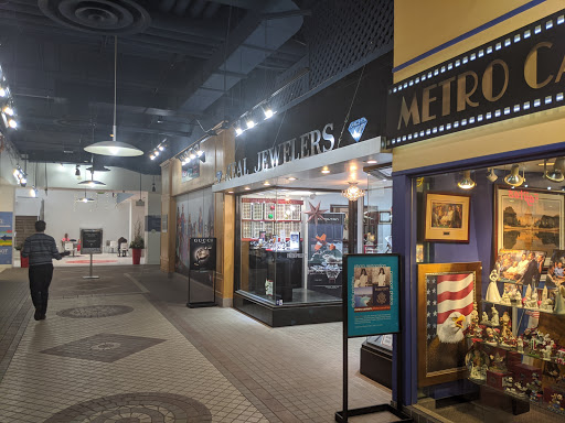 Jewelry Designer «Real Jewelers Inc», reviews and photos, 1659 Crystal Dr, Arlington, VA 22202, USA