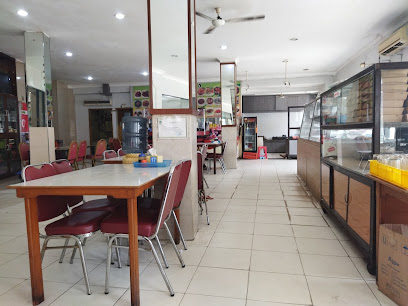 RM. / Kantin Permata - Jl. Ikan Hiu, Pesawahan, Kec. Telukbetung Selatan, Kota Bandar Lampung, Lampung, Indonesia