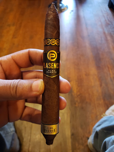 Tobacco Shop «Humidour Cigar Shoppe», reviews and photos, 2 Sherwood Rd, Cockeysville, MD 21030, USA