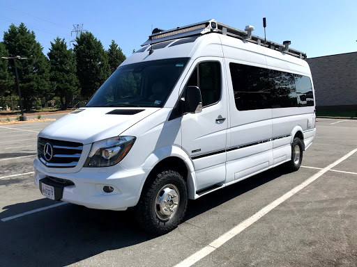 Car Dealer «Hendrick Automotive Group», reviews and photos, 6000 Monroe Rd #100, Charlotte, NC 28212, USA