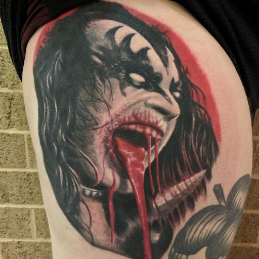 Tattoo Shop «Sarenity Tattoo & Piercing in Birchwood Mall», reviews and photos, 4350 24th Ave, Fort Gratiot Twp, MI 48059, USA