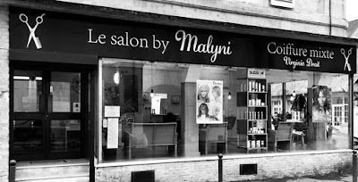Le salon by malyni à Villers-Cotterêts