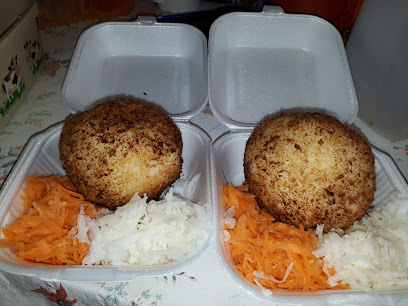 Xiaár Sushi y bolas de arroz