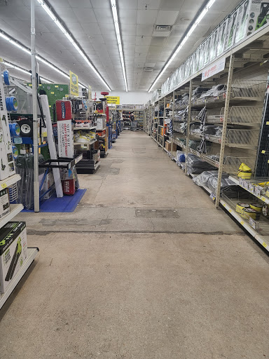 Hardware Store «Harbor Freight Tools», reviews and photos, 2 E 9 Mile Rd #6, Pensacola, FL 32534, USA