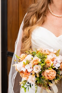 Richele Red Photography - Photo 2 - Car repair in , Merced