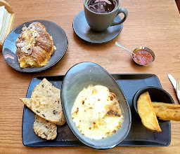 La Compañía Café photo