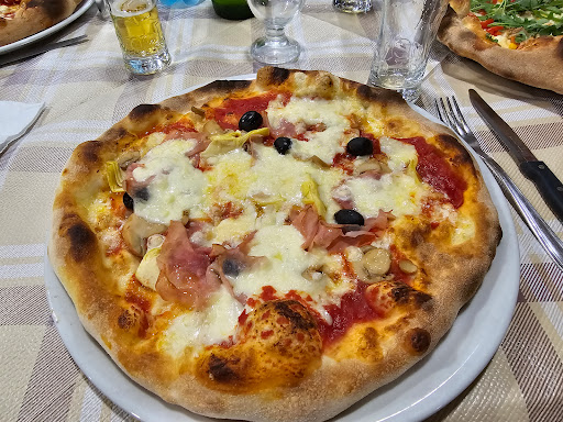 Bar Trattoria Al Cigno in Ururi, Provincia di Campobasso