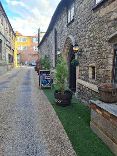 La Taberna - Restaurant