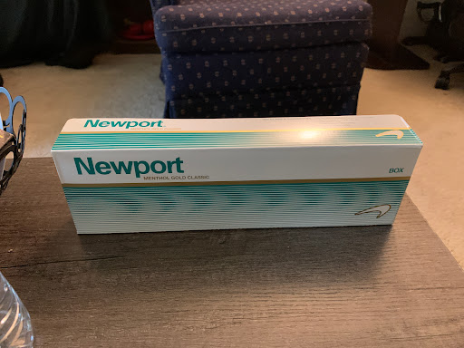 Tobacco Shop «Dot Discount Stores», reviews and photos, 720 Townsend Blvd, Dover, DE 19901, USA