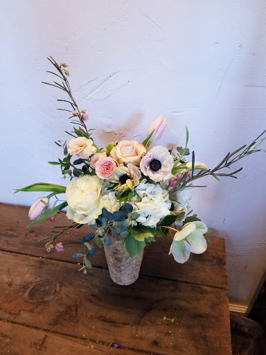 Florist «Misaghi Design . Orinda Florist», reviews and photos, 99 Brookwood Rd, Orinda, CA 94563, USA