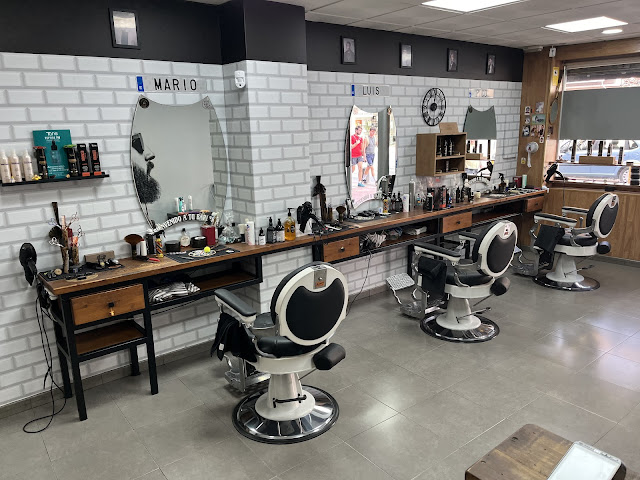 Paco Murcia Barber Shop & Peluquería