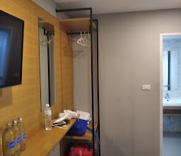 Travelier Hostel photo