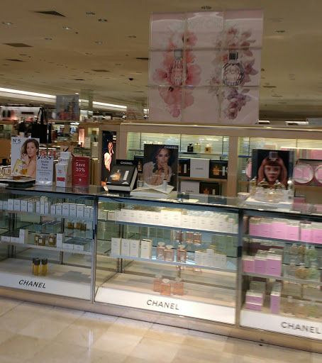 Shopping Mall «Capital City Mall», reviews and photos, 3506 Capital City Mall Dr, Camp Hill, PA 17011, USA