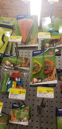 Animal Feed Store «Wilco Farm Store», reviews and photos, 2300 E Hancock St, Newberg, OR 97132, USA