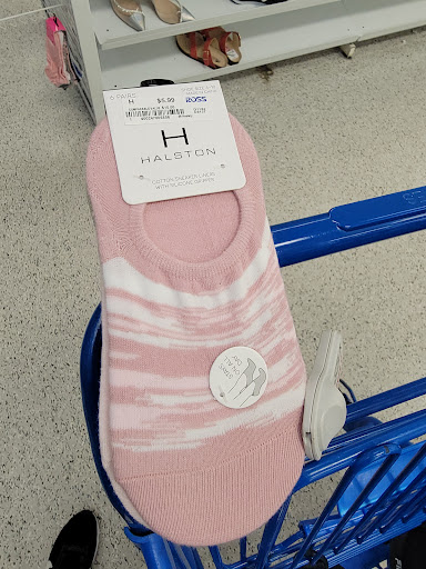 Clothing Store «Ross Dress for Less», reviews and photos, 849 Dawsonville Hwy, Gainesville, GA 30501, USA